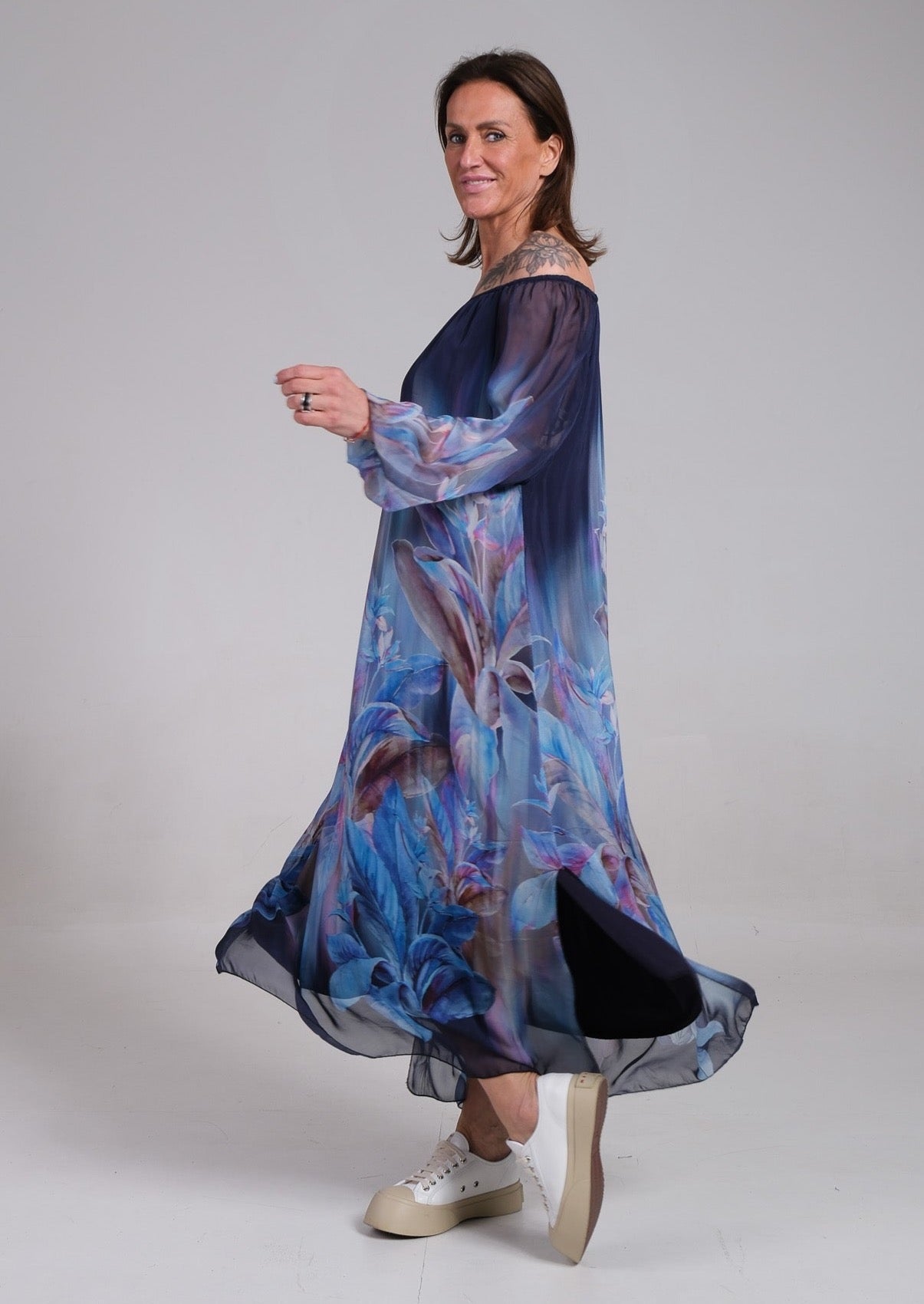 Платье из шелка Цветы (до 122 см в груди)