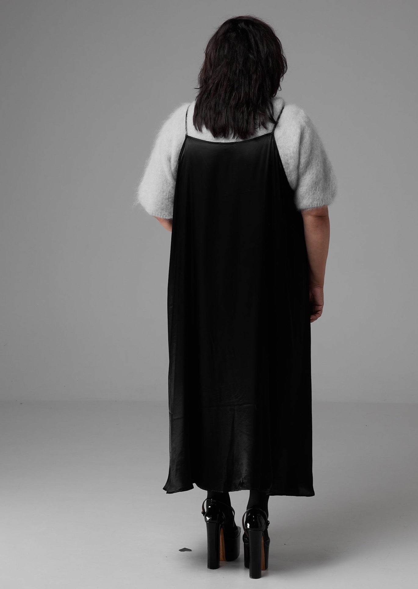 Атласный сарафан Love Black