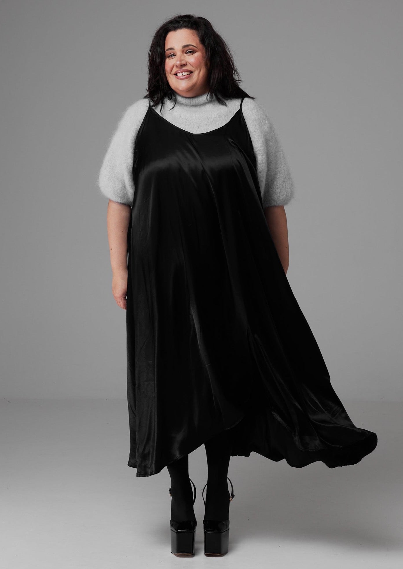 Атласный сарафан Love Black